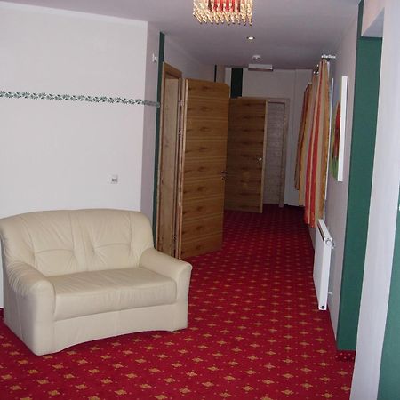 Erlebnis-Hotel-Appartements Latschach ober dem Faakersee Exterior foto